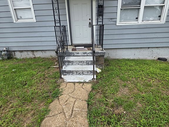 2nd image of 801 S 21st St