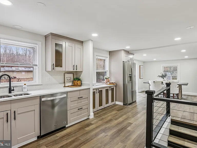 4250 Piper Ln — Photo 20