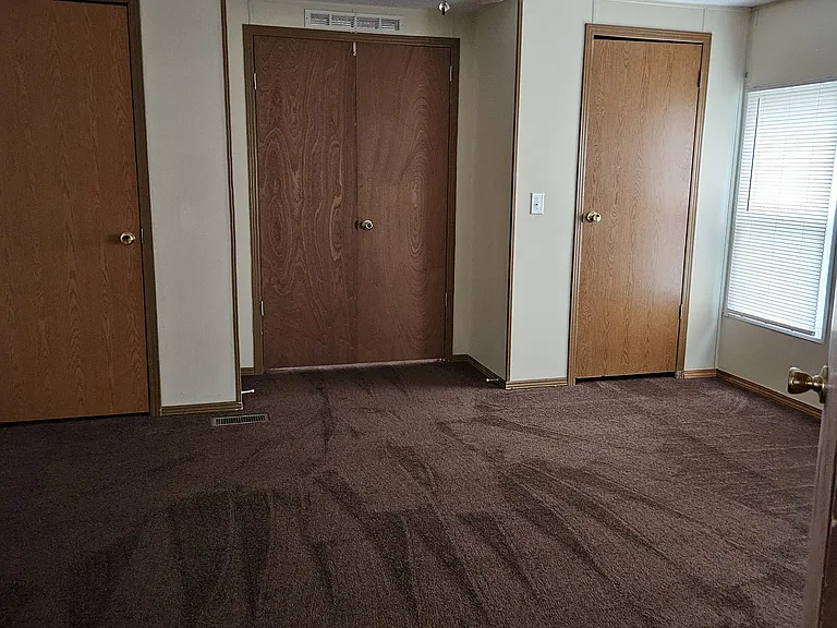 183 Southwest Dr #13 — Photo 7