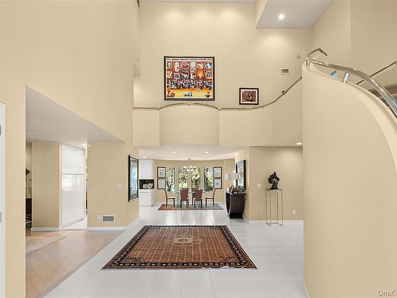 5th image of 379 Smith Road