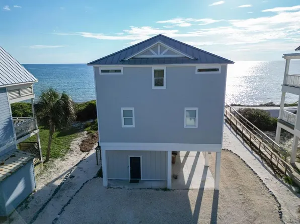 192 Coralee Dr, Pt Saint Joe, FL 32456