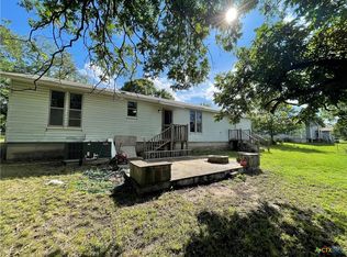 1127 Nix Rd, Lampasas, TX 76550
