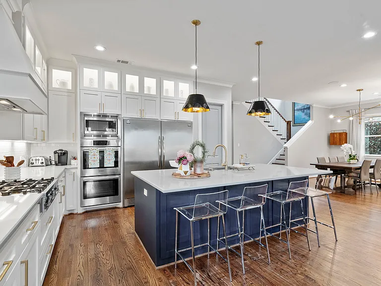 6011 Goodwin Ave — Photo 11