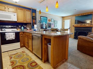 47 Powderidge Dr #8B, Slatyfork, WV 26291
