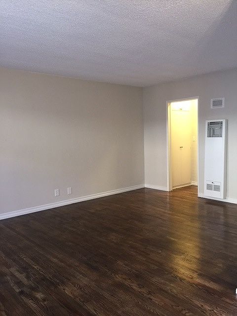 1st image of 1524 7th St APT 4