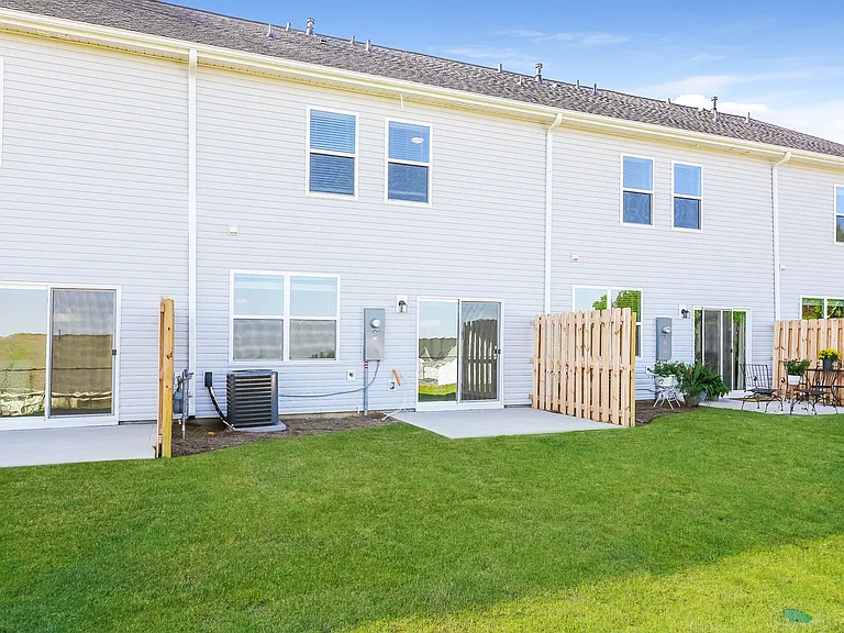 22 Apricot Ln — Photo 15