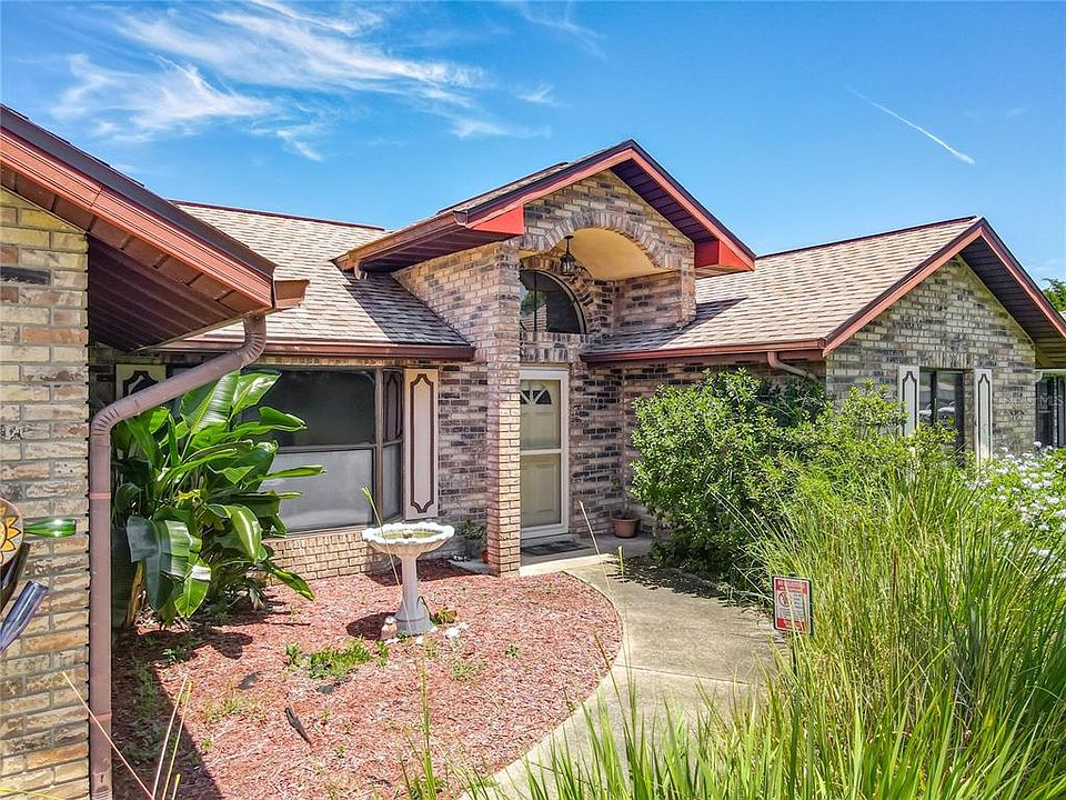 1st image of 209 MEADOW LAKE DRIVE