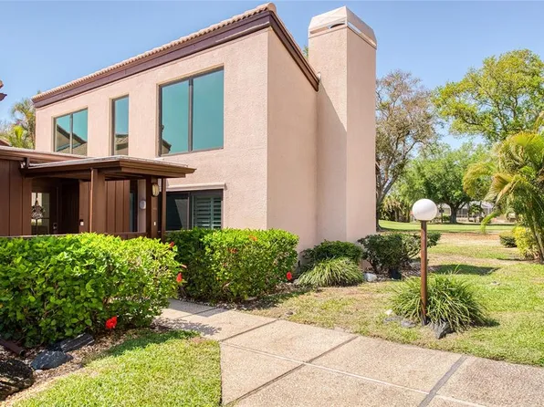 1307 Pelican Creek Xing #1307, Saint Petersburg, FL 33707