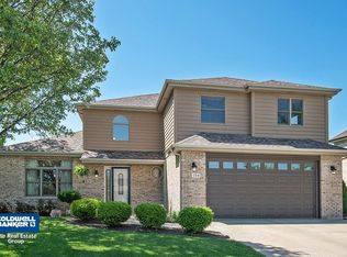 154 Erin Ct, Lemont, IL 60439