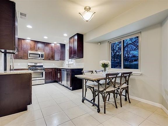 4th image of 5405 Claymoor Dr