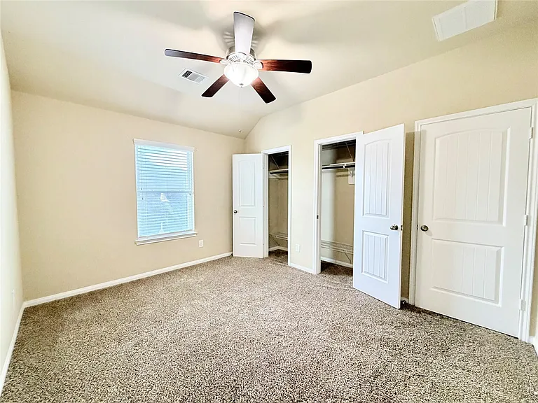 1242 S Maple Dr — Photo 20