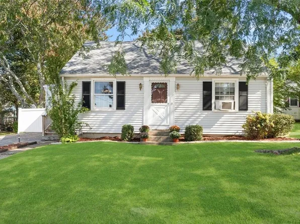 48 Hatherly St, North Providence, RI 02911