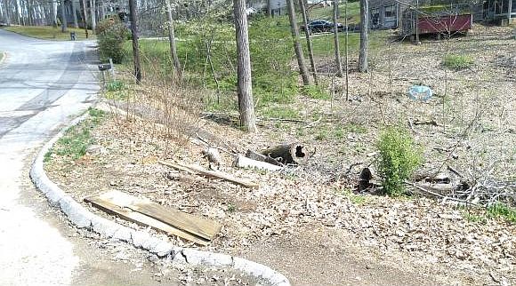 1st image of 505 Forest St