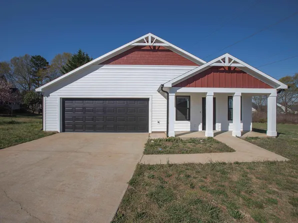 466 Kaleb Mark Dr, Lyman, SC 29365