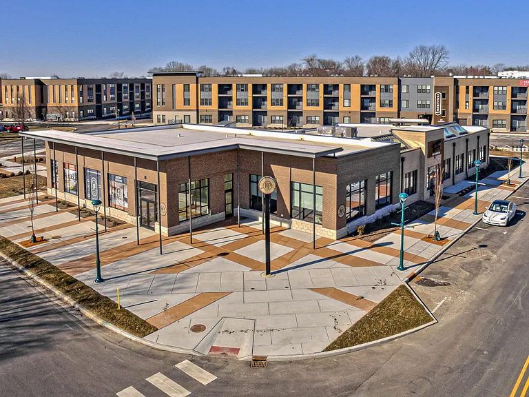 Pullman Pointe — Photo 53