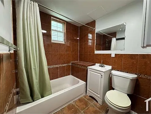 140 Johnson Ave #1 — Photo 6