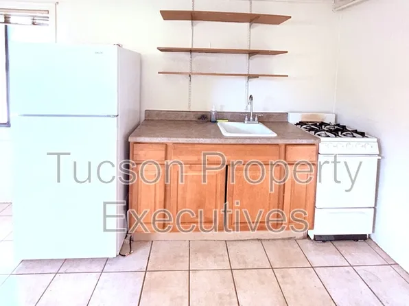 1233 E Mabel St #3, Tucson, AZ 85719