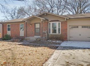 1666 Gerard Park Ln, Hazelwood, MO 63042