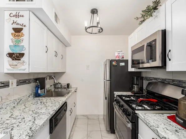 1701 W TUCKEY Lane #218, Phoenix, AZ 85015