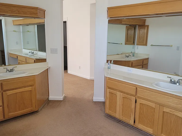 2131 Park Warren Ct — Photo 34