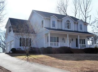 4840 Balsom Rd, Pfafftown, NC 27040