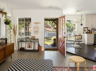 7815 Denivelle Rd, Sunland, CA 91040