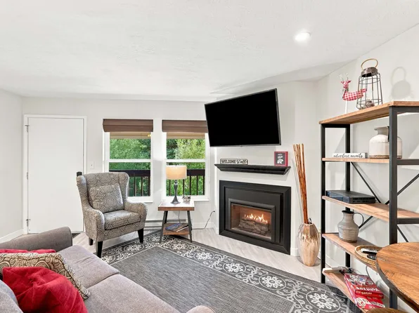 3615 N Wolf Lodge Dr #807, Eden, UT 84310
