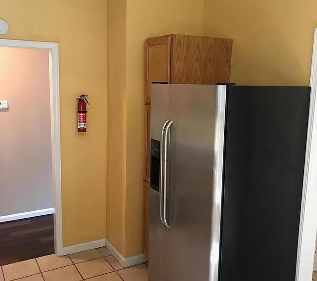 738-740 McCourtie St #738 — Photo 8