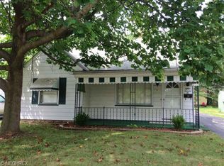1572 Thalia Ave, Youngstown, OH