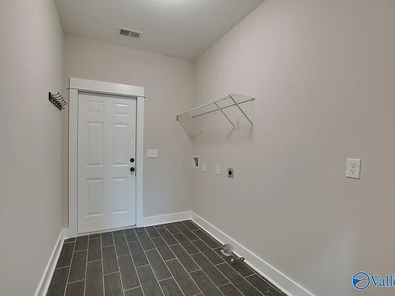 1837 Saddle Trace Ln — Photo 27