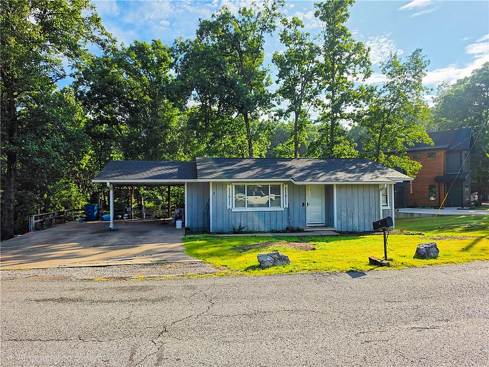 1st image of 1 Mansfield Dr