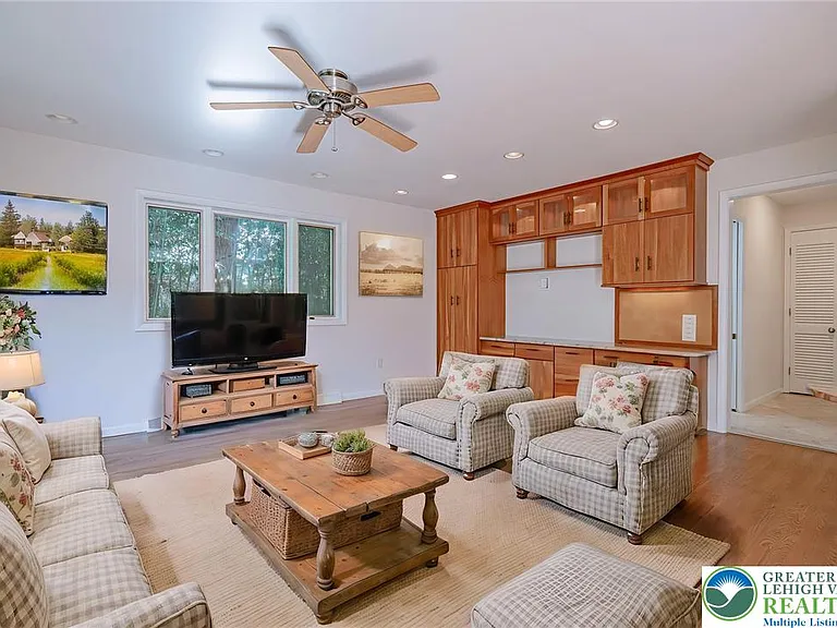 3608 S Highland St — Photo 34