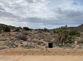 3584 W Crystal Springs Dr, Yucca, AZ 86438