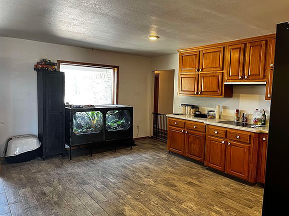5th image of 138956 Ew Rd #10