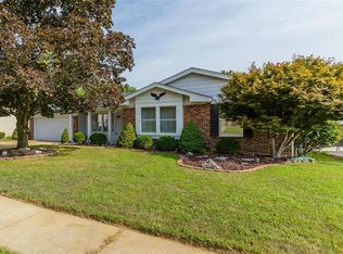 11941 Beaverton Dr, Bridgeton, MO 63044