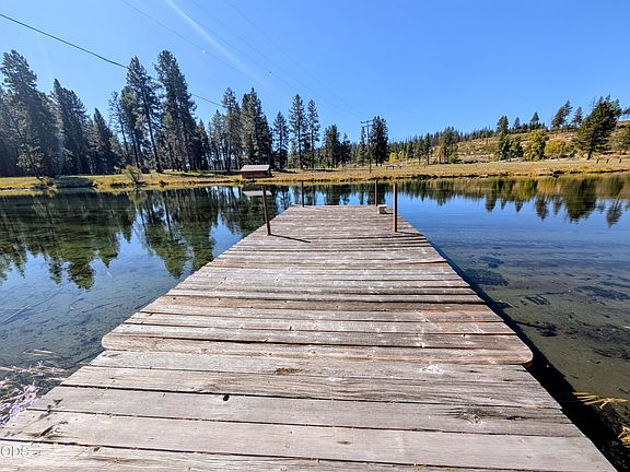 5th image of 340 Camp Dr