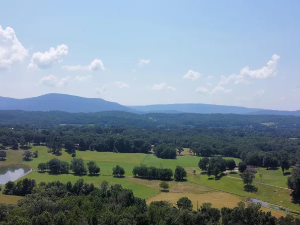 25 Valley View Hwy, Whitwell, TN 37397