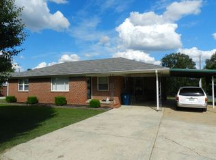 787 Main St, Dyer, TN 38330