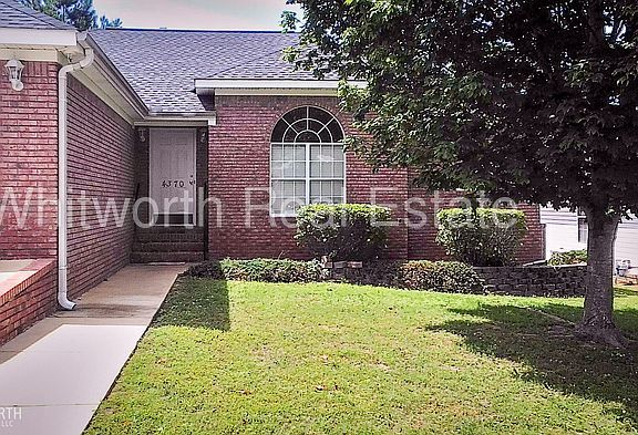 2nd image of 4370 Heathersage Cir