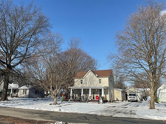 4th image of 321 E South St