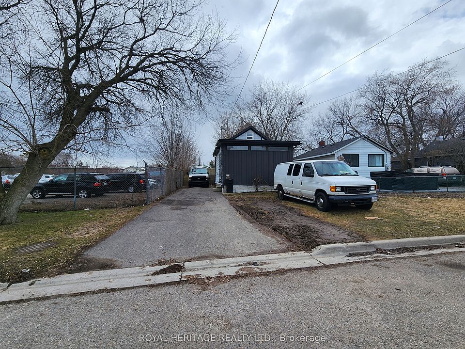 1st image of 203 Valencia Rd