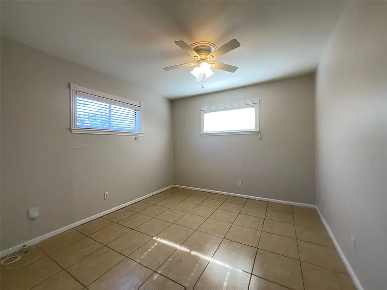 1502 Heights Blvd #9 — Photo 8