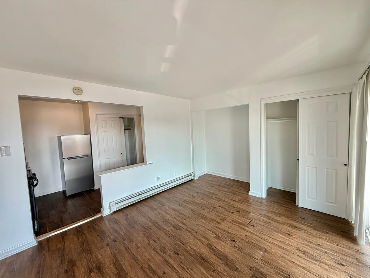 Studio, 450 sqft, $825 — Photo 2