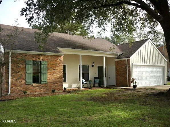 203 Bellevue Plantation Rd, Lafayette, LA 70503