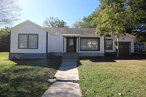 1015 W Kuykendall St Photo 1
