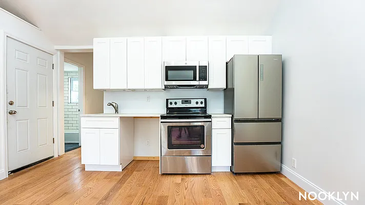 Rented by Nooklyn NYC LLC | media 5