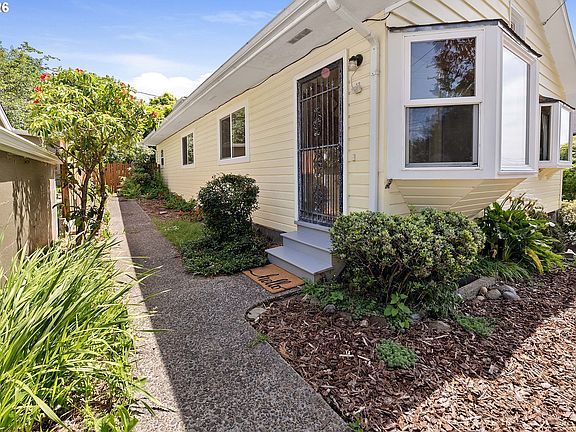 3rd image of 1814 4th St