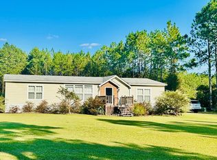 1128 Macom Rd, Willacoochee, GA 31650