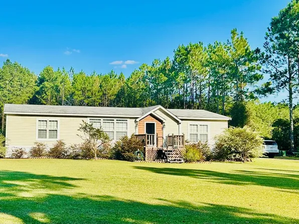 1128 Macom Rd, Willacoochee, GA 31650