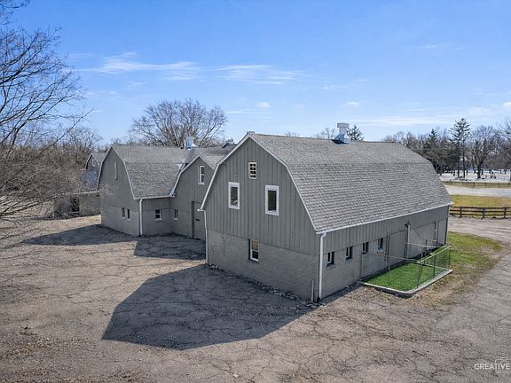 4th image of 42W534 Empire Rd